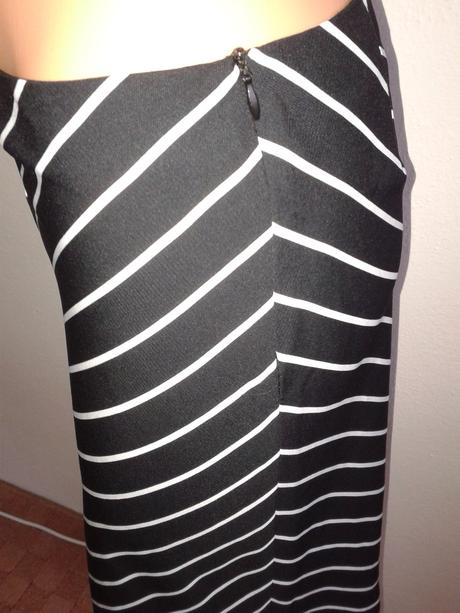 Čierno-biela sukňa zara veľ. 38, zara,38