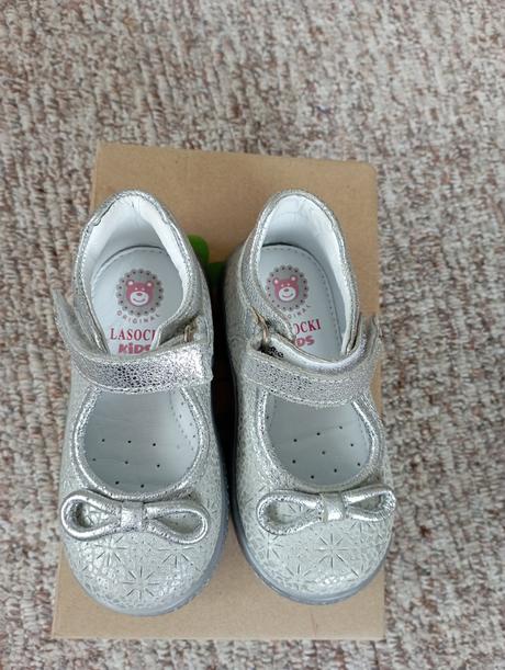 Spoločenské sandálky, lasocki,21