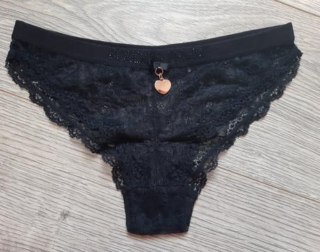 Nohavicky, reserved,s