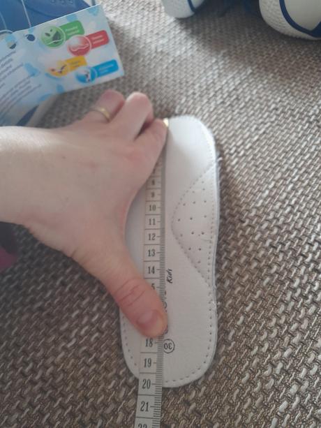 Nové  protetika tenisky, protetika,30 / 31 / 32 / 33 / 35