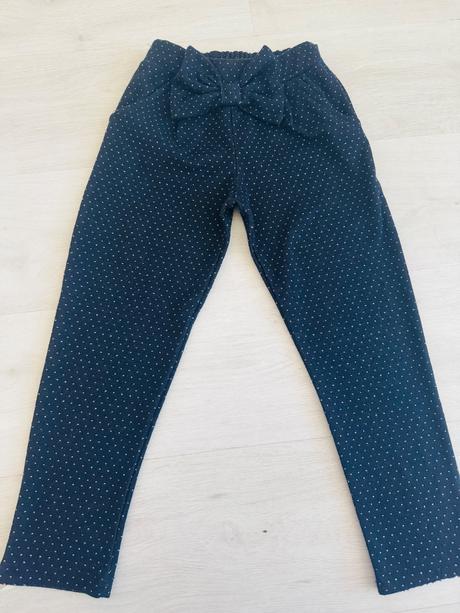 Krásne nohavice s mašľou a bodkami, 116