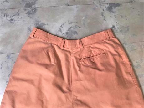 Šortky s vysokým pásom, 40