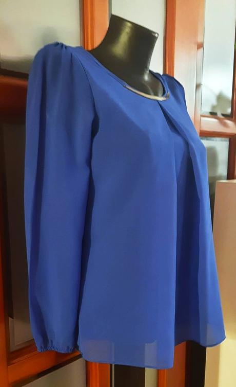 Predám blúzku veľ.s, s