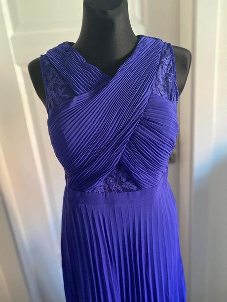 Výpredaj - spoločenské dámske šaty, 36 / 38 / m / s