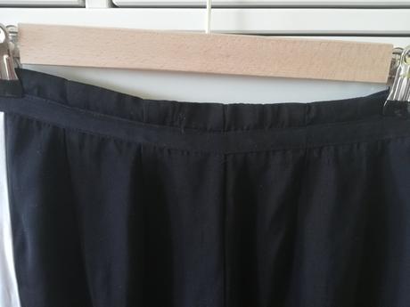 Nohavice s bielymi pásmi, amisu,38