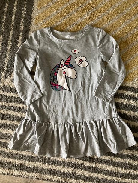 Teplákové šaty s jednorožcom, sinsay,134