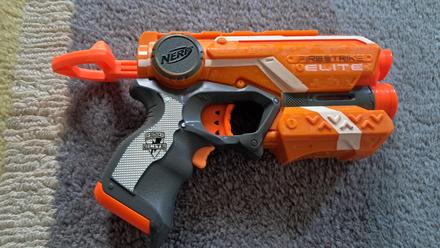 Nerf firestrike elite,