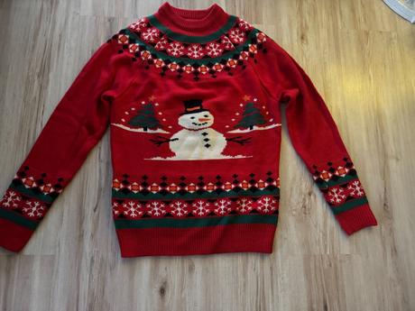 Krásny vianočný teplučký pulover, veľkosť m, m
