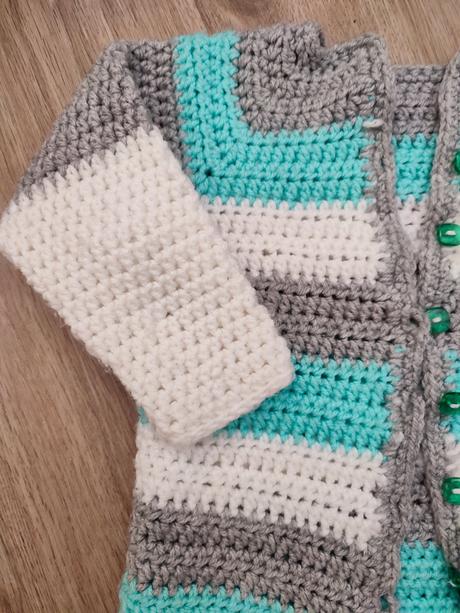 Krásnu sveter ručná výroba handmade, 92