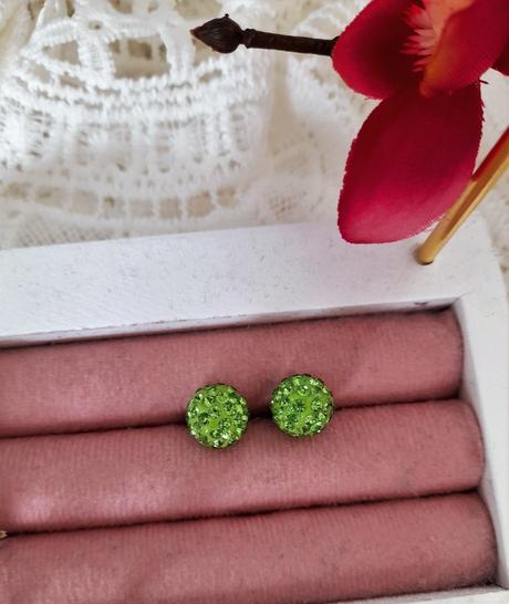 Náušnice gulôčky, 