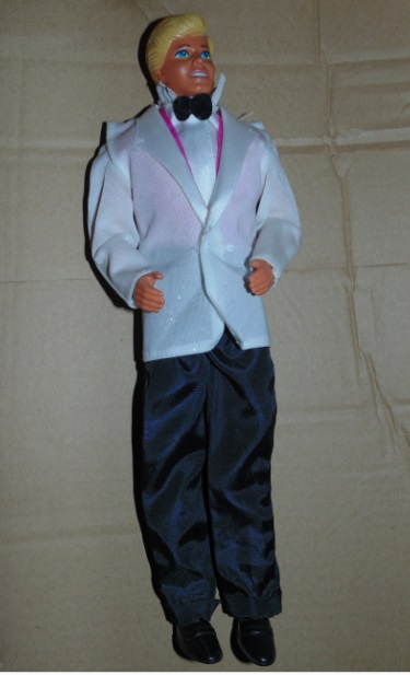 Ken costume ball,