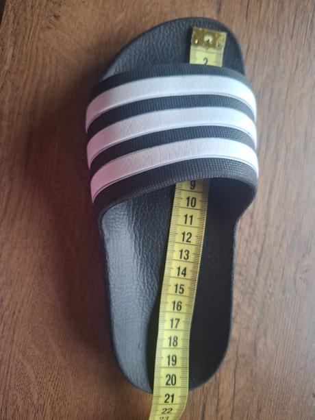Šľapky adidas, veľkosť 12k (cca 32jky), vd cca 19,, adidas,32