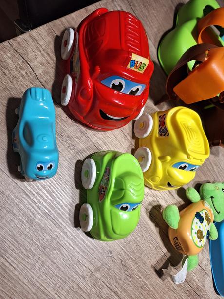 Hračky všetky spolu,