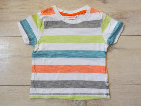 Pruhované tričko, 92