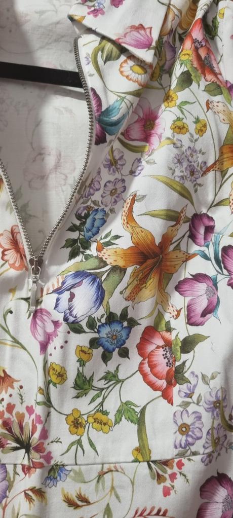 Reserved saty, reserved,34