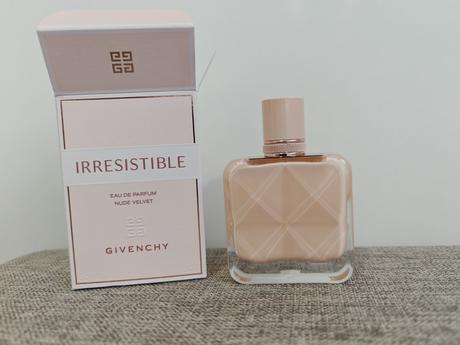 Parfum 50 ml - givenchy irresistible nude velvet, 