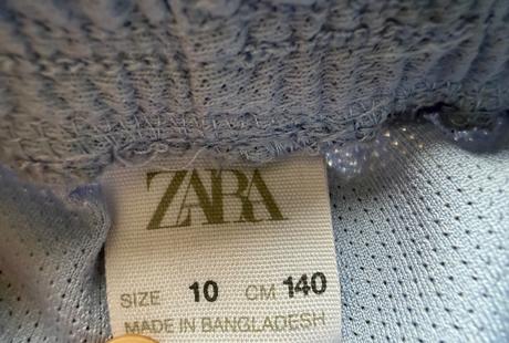 Športové kraťasy funkčný materiál, zara,140