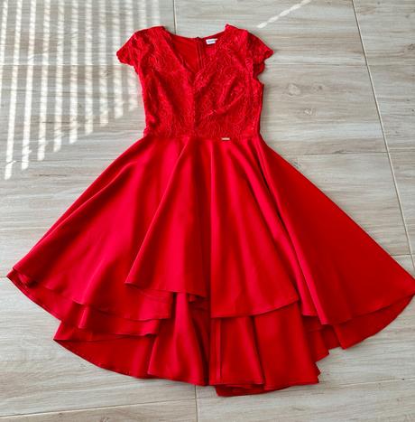 Spoločenskè šaty, m