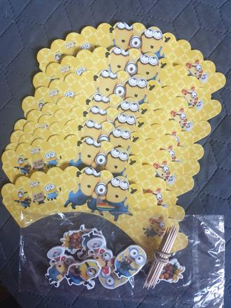 Košičky na cupcake (torticky) + zapich mimoni,