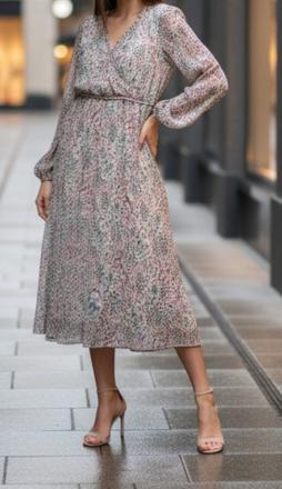 Pekné lahulinké šaty, sinsay,m