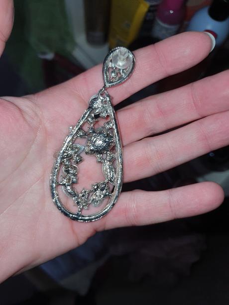 Nádherné nausnice, 