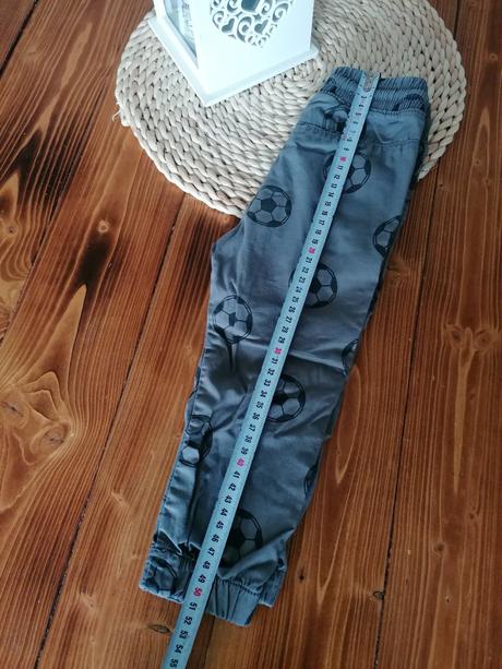 Nohavice sede h&m 92, h&m,92