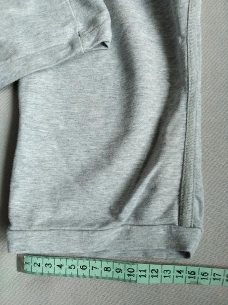Krátke tepláky, h&m,38