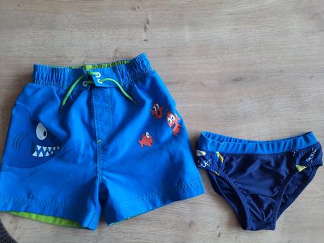 2x chlapecké plavky 3-4 roky, 104