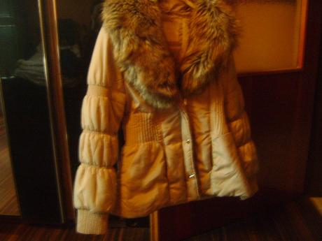 Bunda s mohutnou kožušinkou, l