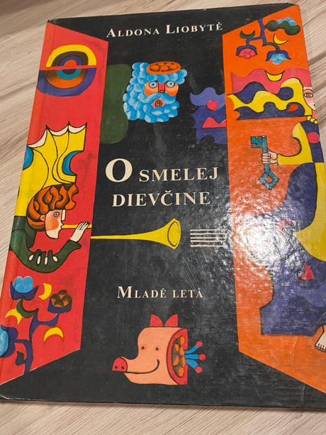 Retro stará kniha o smelej dievčine 1973,