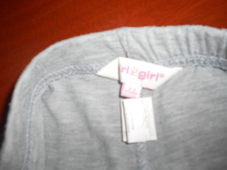 Tepláky 104, girl2girl,104