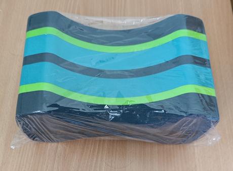 Pomôcka na plávanie,