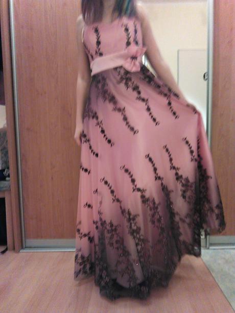 Spoločenské šaty, m