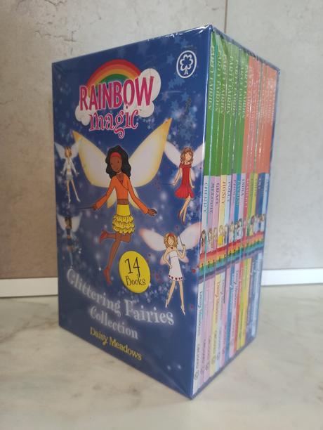 Daisy meadows - rainbow magic 14 books, 