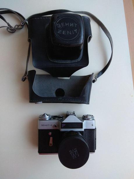 Fotoaparát zenit starožitnost,