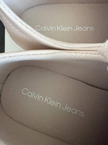 Kožené tenisky calvin klein, 37