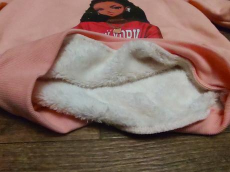 Hrubsia mikina 134, 134