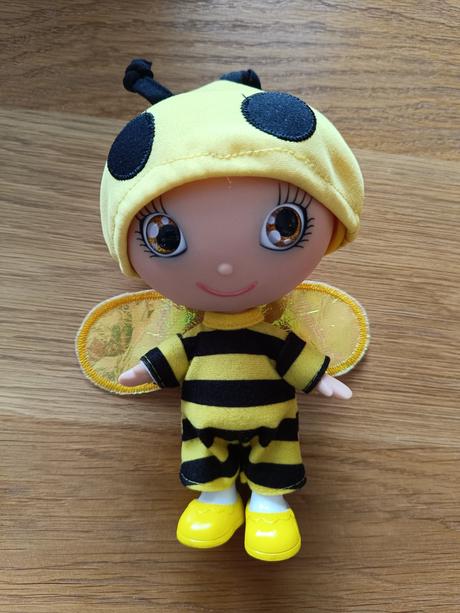 Bábika včielka a lienka, 