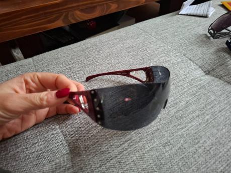 Police slnečné okuliare,