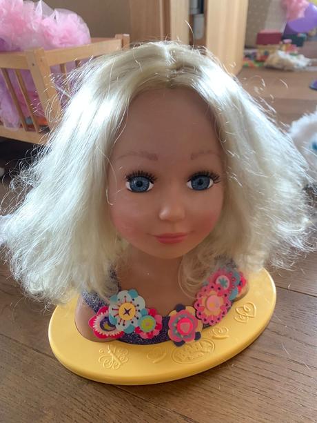 Cesacia hlava baby born, 