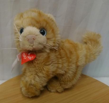 Plyšová hnedá mačka so srdiečkom, pia pia, 19 cm, 