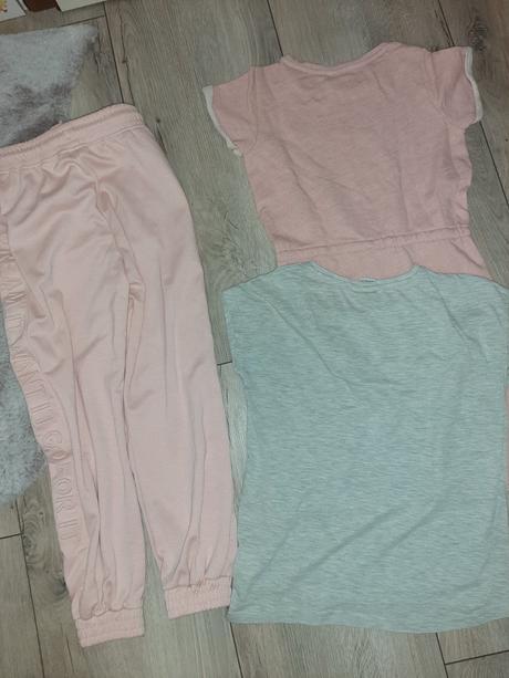 Tepláčky zara, šaty s. oliver, minnie, 140, 140–152