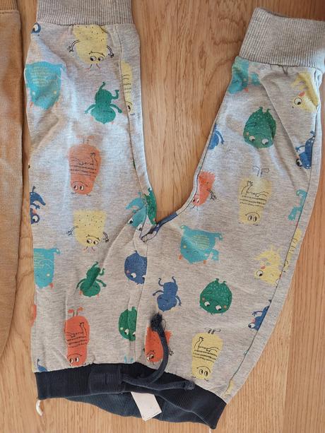 Tepláčky, baby club,86