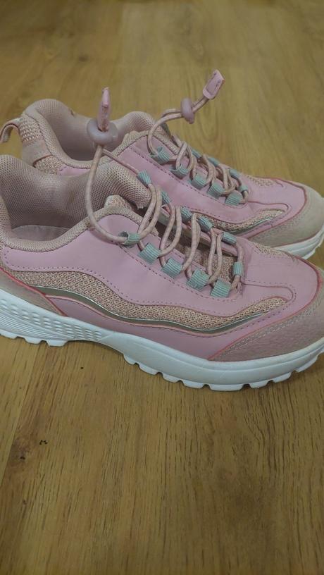 Tenisky, turistická obuv vel. 33, sprandi,33