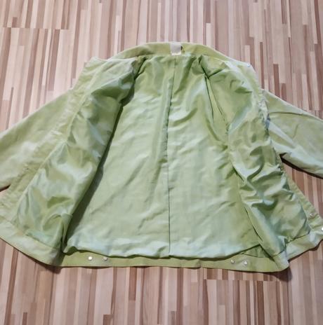 Dievčenské sako40/42, 40