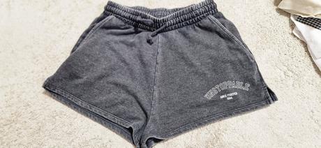 Šortky, zara,40