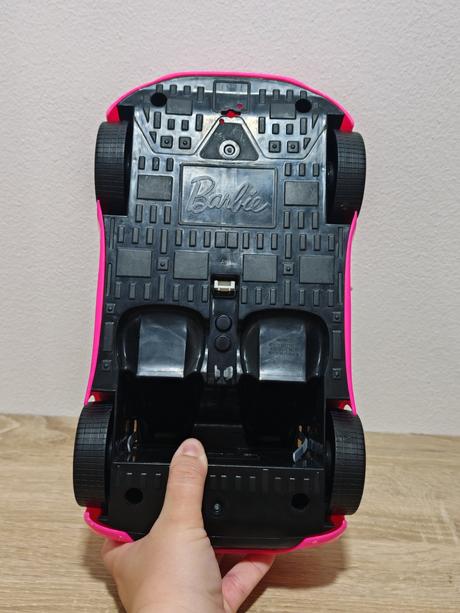 Barbie kabriolet,