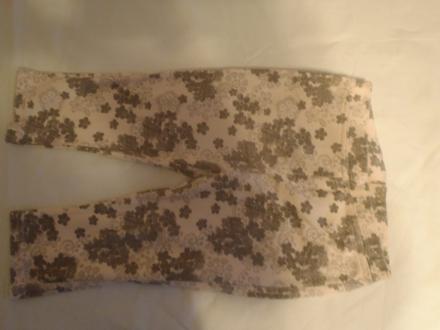 Ružové nohavice s kvetmi, f&f,98