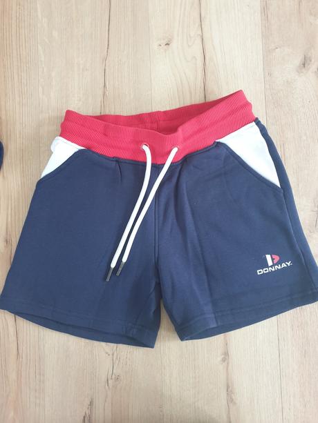 Šortky, donnay,s