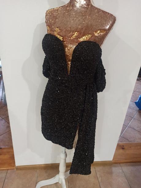 Spoločenské šaty, m